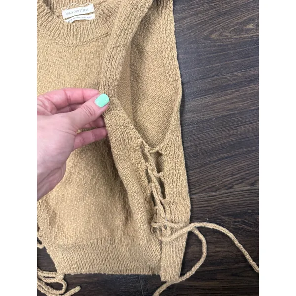 Urban Outfitters Side-Tie Knit Sweater‎ Vest - Camel - XS/TP - Image 3