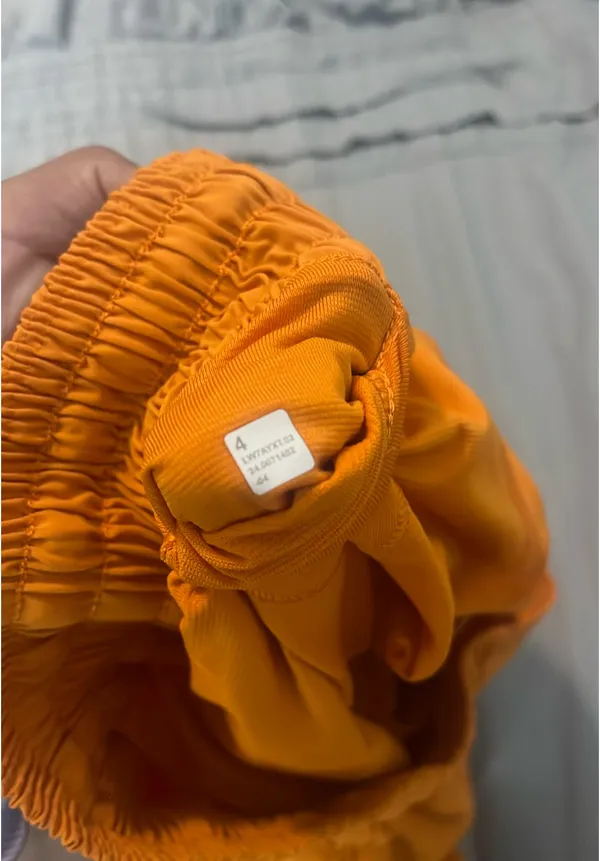 Lululemon Hotty Hot Shorts 4" - Image 2