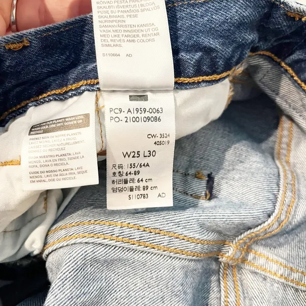 Levi's Original 501 100% Cotton Mid Rise Button Fly Denim Straight Jeans Blue 25 - Image 6