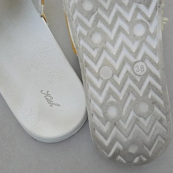 Kith White & Yellow Striped Slide Sandals Size 38/ 8 US - Image 5