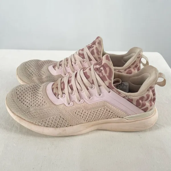 APL Techloom Tracer Sneakers‎ in Creme/Beachwood/Leopard Size 7.5 - Image 4