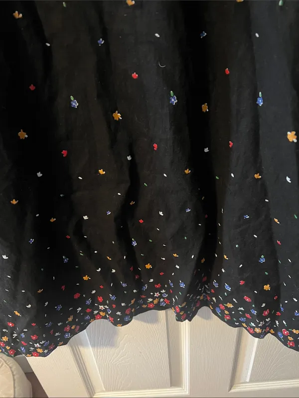 Black Sleeveless Embroidered Midi Dress by Unknown Brand - Image 2