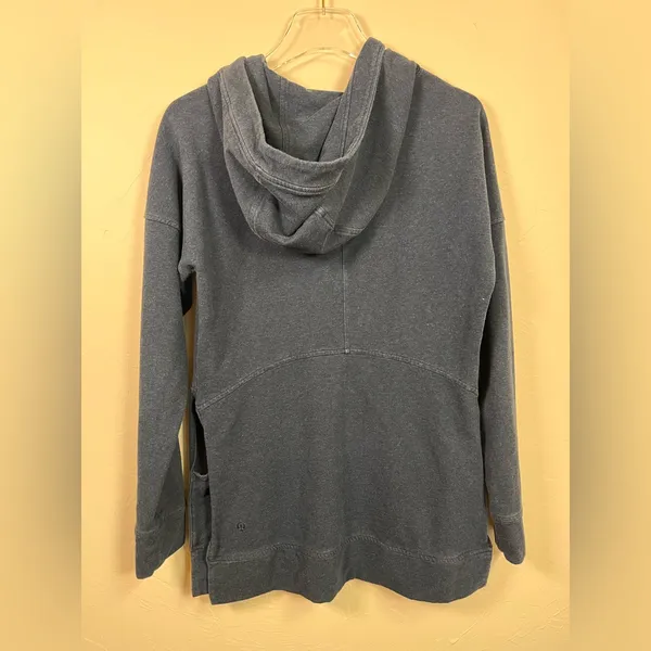 Lululemon Gray Cut Above Pullover Hoodie Size 6‎ - Image 4