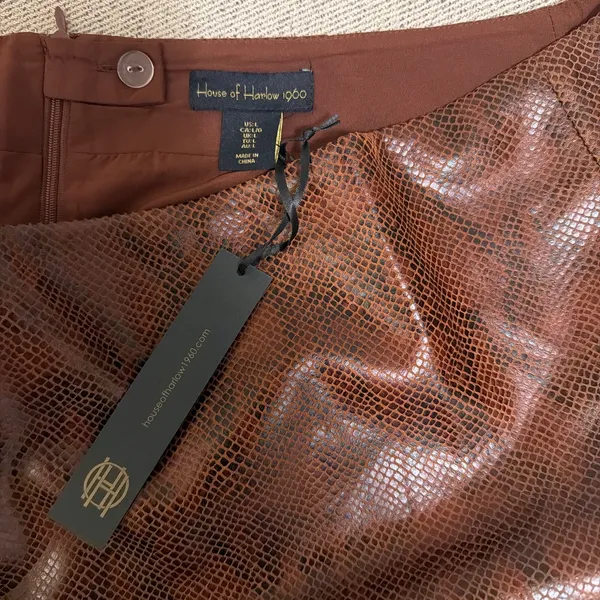 House of Harlow Faux leather Mini skirt - Image 3