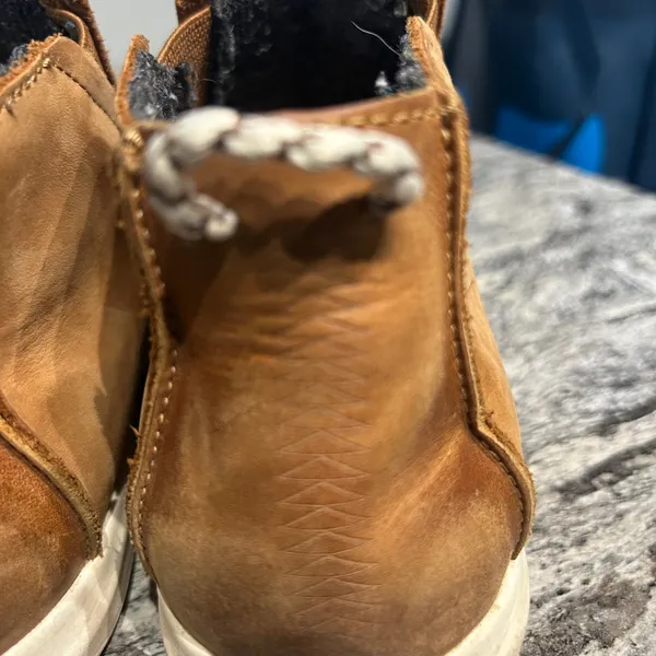 OluKai Women's Tan Suede Ankle Booties - Image 7