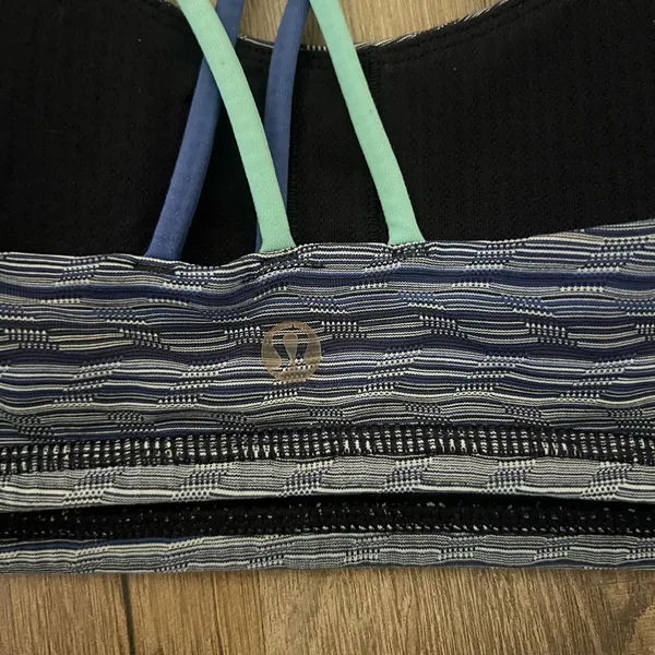 Lululemon Free To Be Bra Size 6 - Image 7