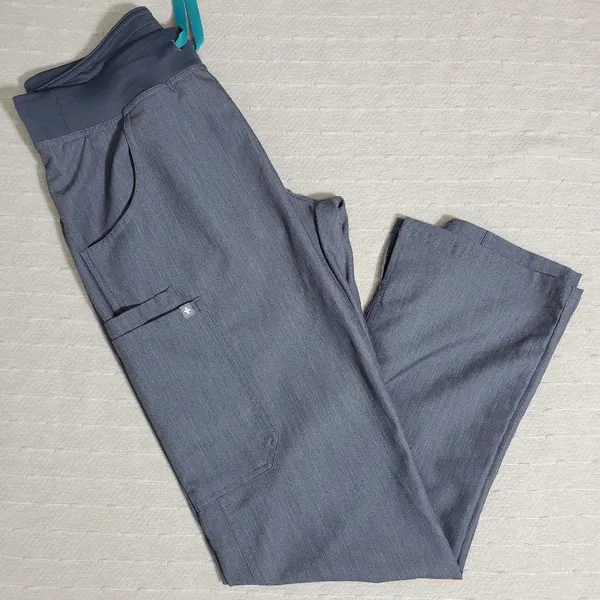 Figs Women's Kade Cargo‎ Scrub Pants Gray PO 1802. Size S - Image 5