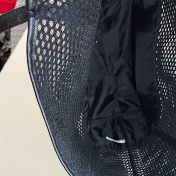 Victoria's Secret Black and Pink Mesh Tote - Image 6