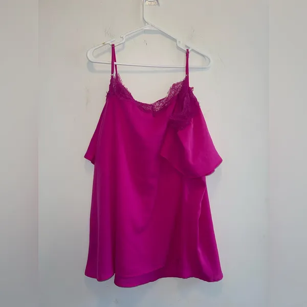 Davi & Dani Like New Pink Shirt Sz 3X - Image 3