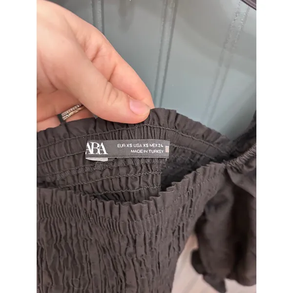 Zara Black Smocked Puff Sleeve Crop Top‎ Square Neck Ruffle Hem Women XS - Image 2