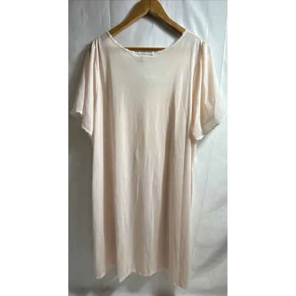 Amanda Stewart Intimates Women’s Gown Size 2X In A Pink Peachy Knee Length - Image 2