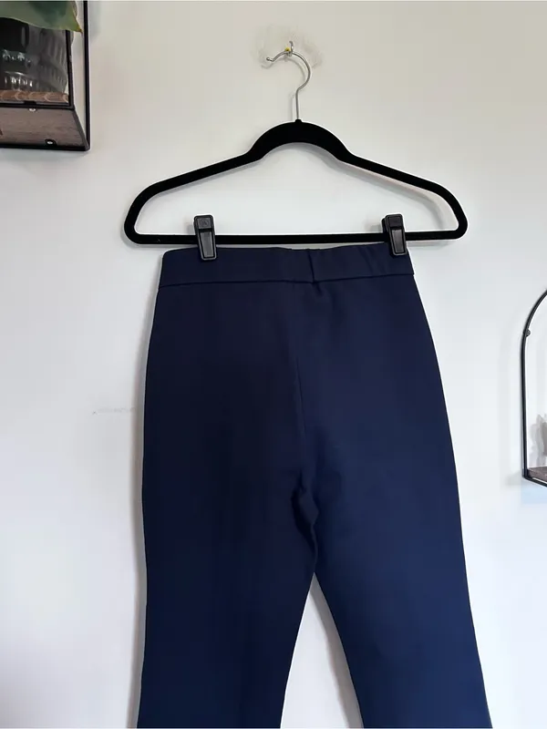 NWT J.Crew Factory Tall Navy Pull On Bootcut Pants Size 2T‎ - Image 4