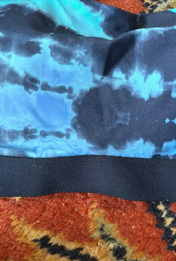 Old Navy Women’s Sports Bra - Image 3