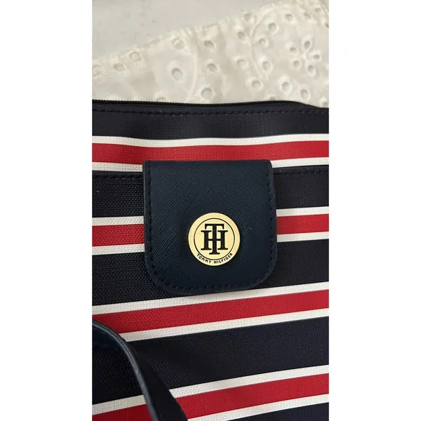Tommy Hilfiger Crossbody Purse Classic Front pocket Nautical Beach Preppy - Image 8