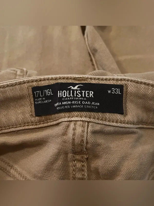 Hollister Women’s Khaki Ultra High-rise Denim Dad Jeans - READ DESCRIPTION - Image 10