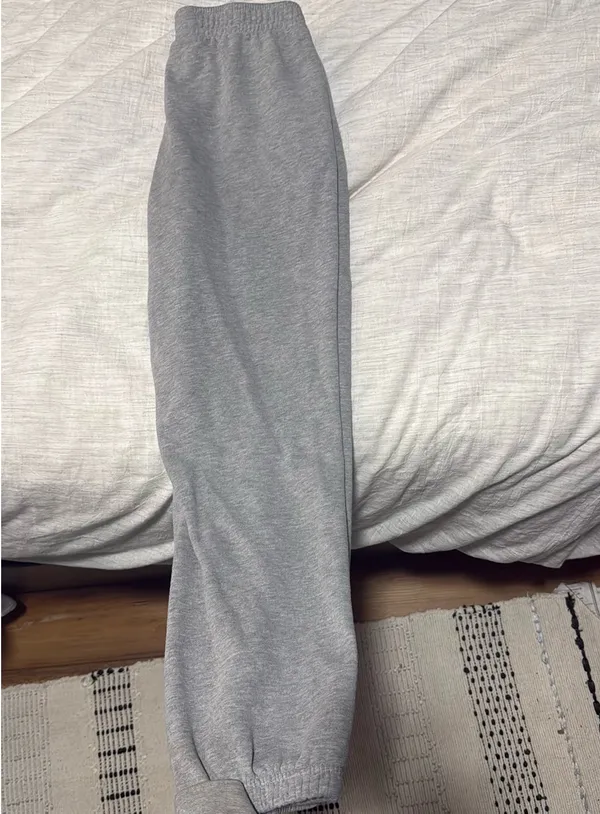 PacSun Sweatpants - Image 4