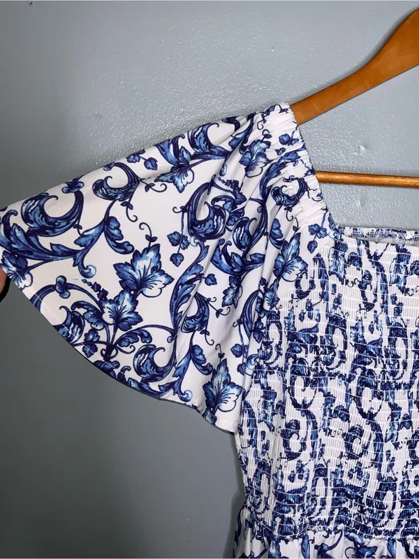 Blue & White Smocked Square Neck Floral Midi Dress Medium - Image 5