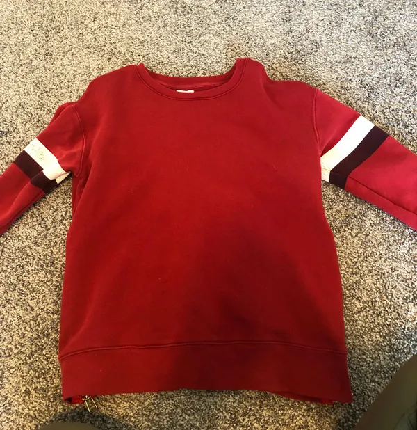Evereve Red Sundry Sweatshirt - Image 3