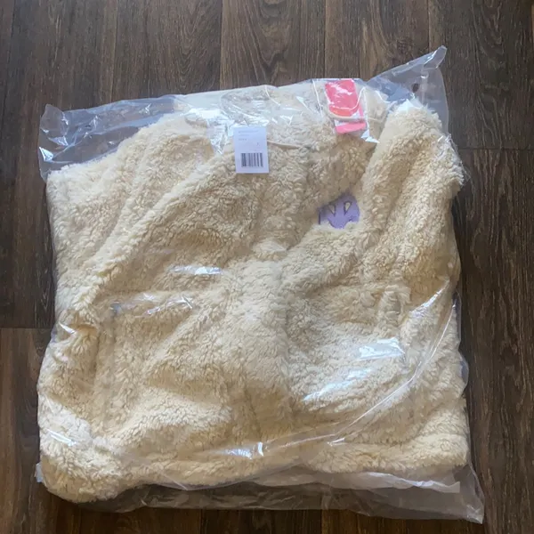NWT Maje Bayavar Sherpa Jacket - Image 2
