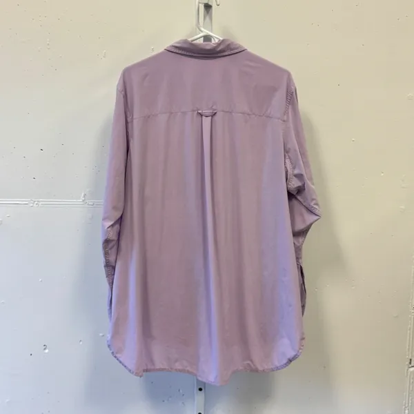 Duluth Trading Co Women's 2X Lavender Button Down Long Sleeve Pocket Shirt - Image 2