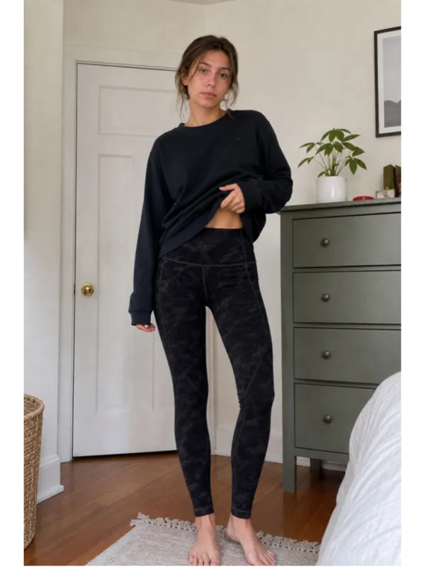 Vuori‎ The Rise The Shine Leggings XS Black Camo High Rise Pockets - Image 8
