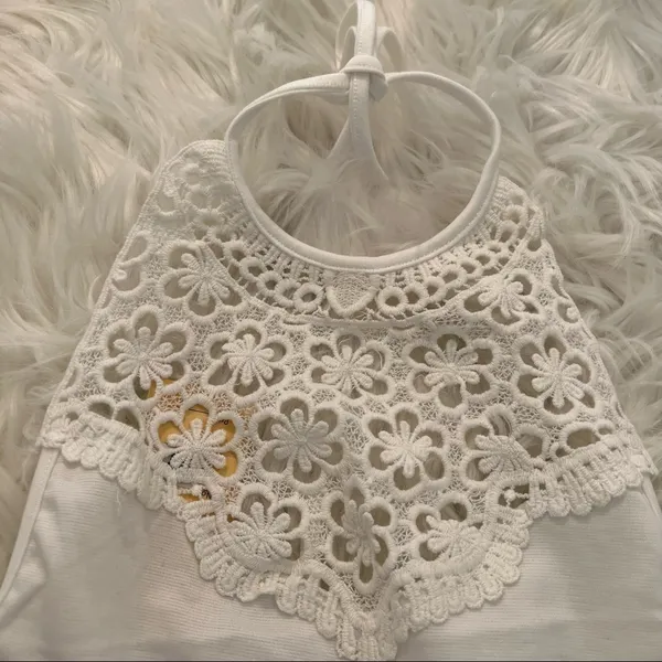 Reverse Women's Juniors Size Medium Crochet Tie Back Crop Top White Halter #9687 - Image 3