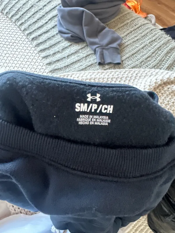 Under Armour Black Long Sleeve - Image 3