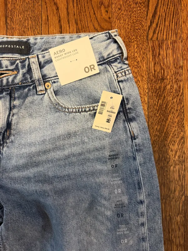 Aeropostale Jeans - Image 3