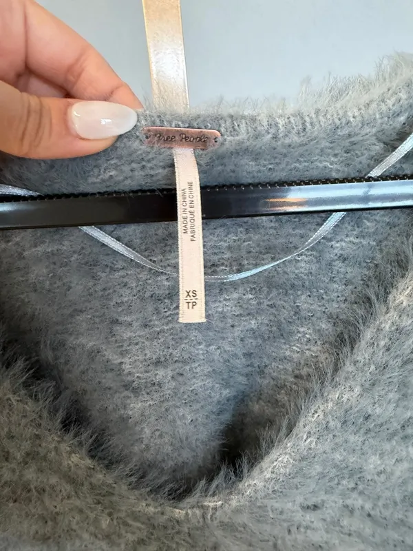 Free People - Size XS - Serendipity V-Neck Fuzzy Eyelash Sweater‎ in Storm Combo - Image 3