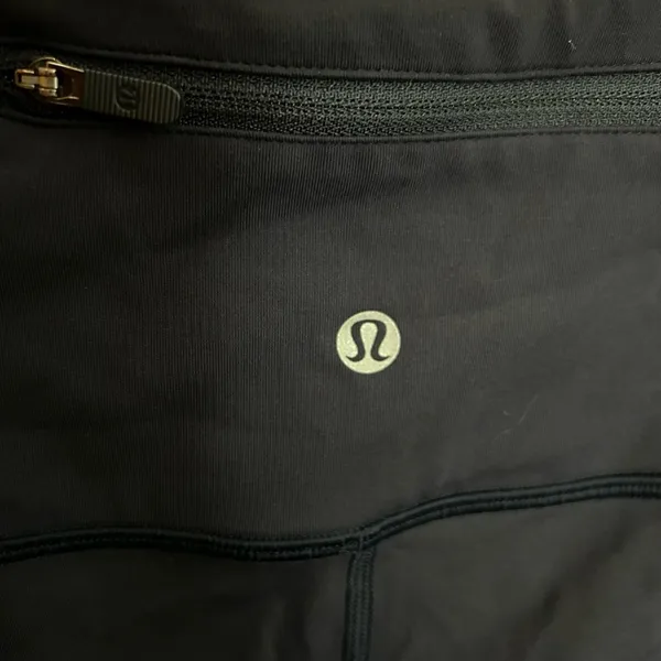 Lululemon On Your Mark Crop 23" Midnight Navy Ruched Athletic Leggings Size 6 - Image 6