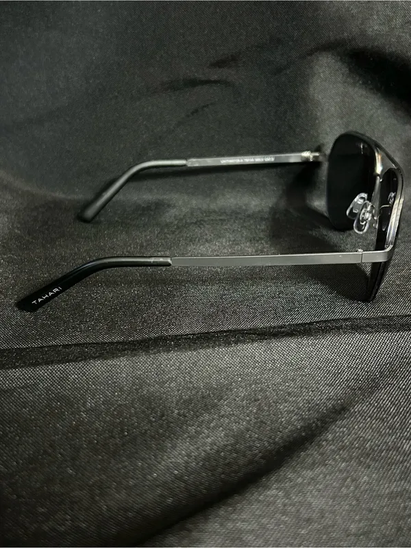 Tahari Silver Aviator Sunglasses Mirrored Lenses - Image 10