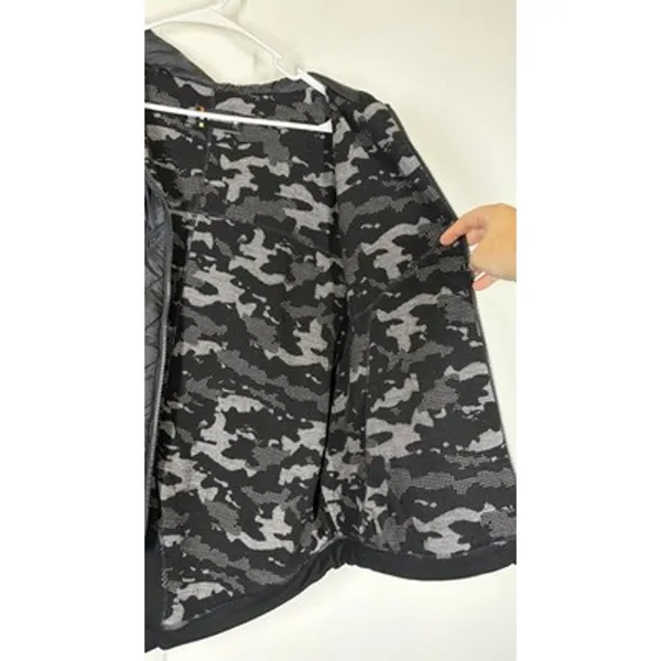 Smartwool Women's Urban Upslope Insulated Reversible Poncho Black Camo Size S/M - Image 10
