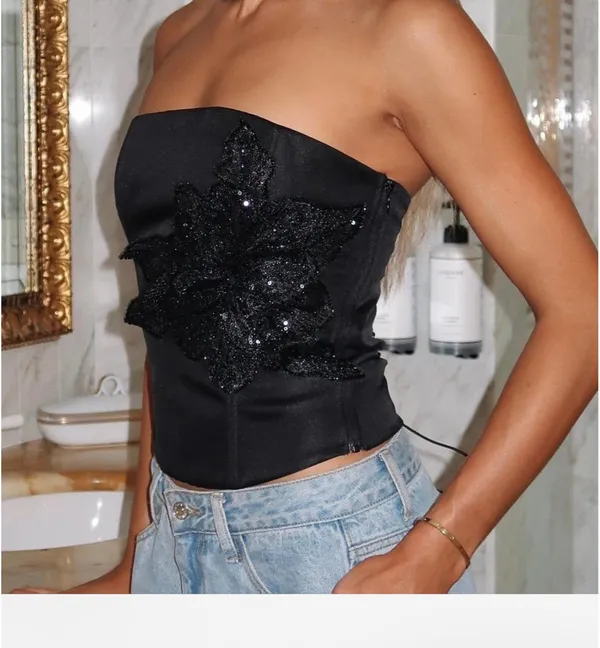 White Fox Boutique Top Corset - Image 3