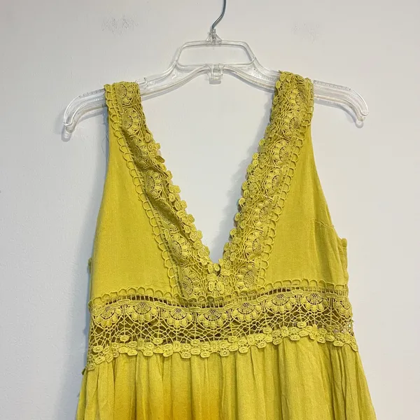 Boho Maxi Dress‎ Yellow Sleeveless V Neck Crochet Lace Tiered Flowy Small - Image 2