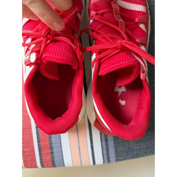 Under Armour Jet 2019 Red White Court Shoes Women’s 9 Volleyball Basketball - Image 7