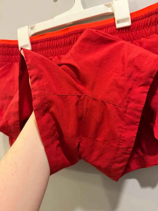 Fabletics Breathe Mid-Rise Run Shorts 3.5” Lipstick Red - Image 8