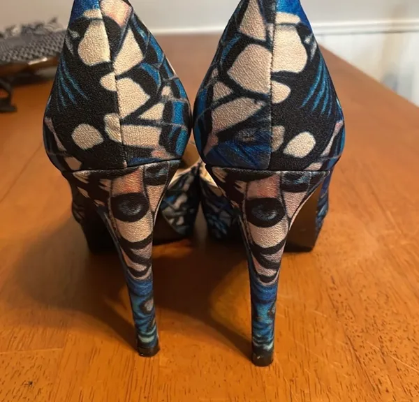Nine West Platform Heels - Image 6