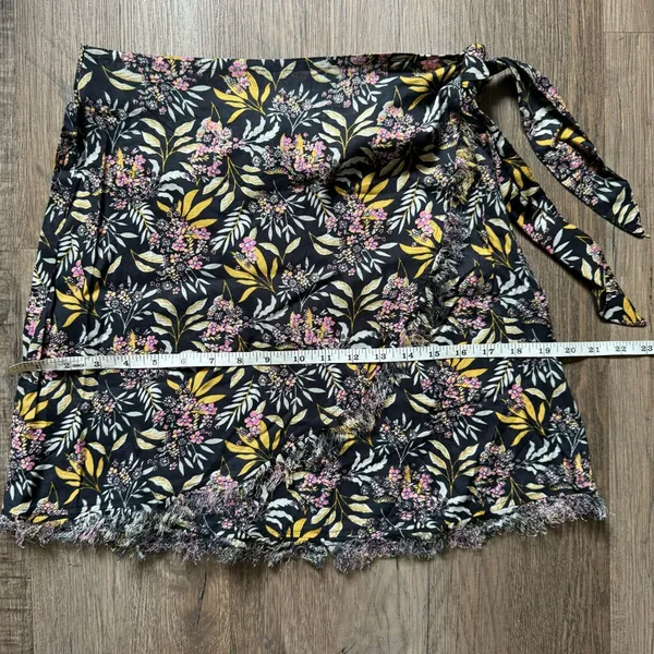 NWT Natural Life Holly Wrap Mini Skirt - Image 12