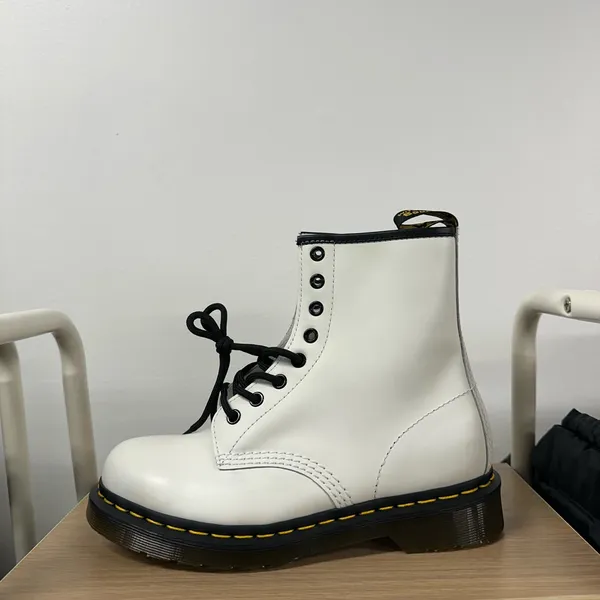 Dr. Martens 1460 Smooth - White - Unisex - Image 11