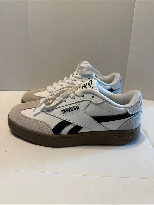Reebok Womens White & Black Low-Top Sneakers with Brown Sole - Image 2