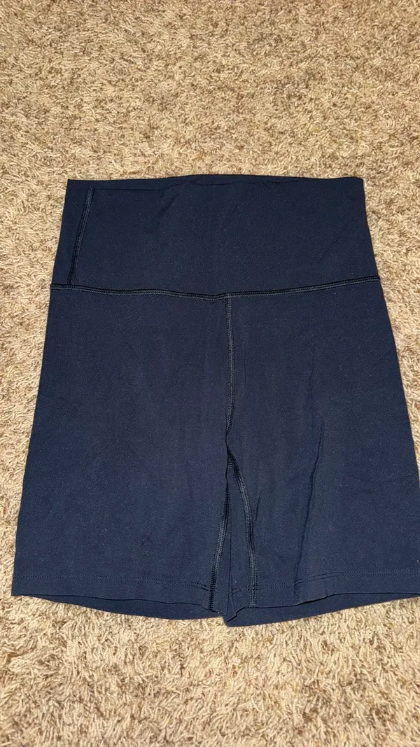 Target All in Motion Biker Shorts - Image 4
