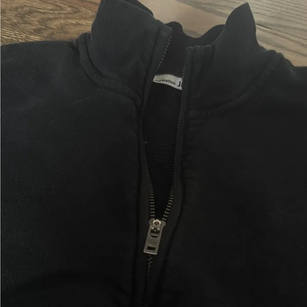 Reformation jeans black quarter zip jumper sweatshirt top size small - Image 3