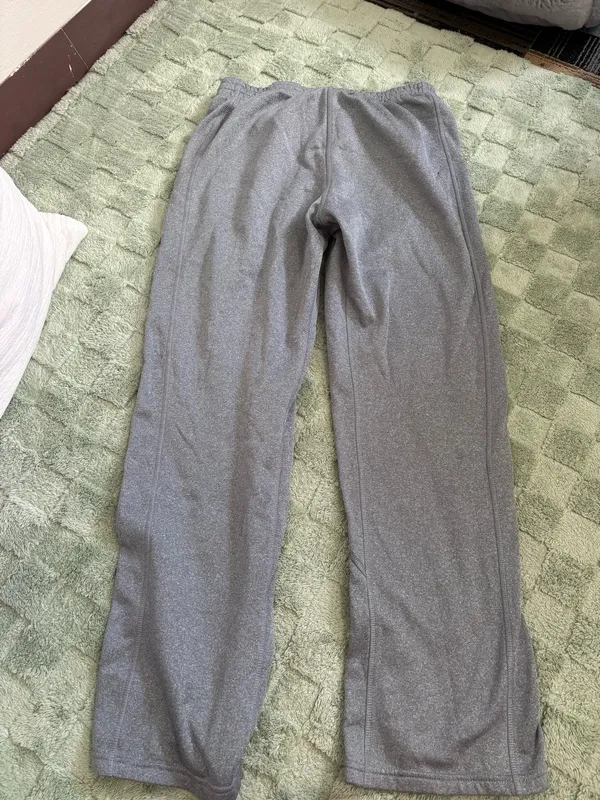 Nike Dri-Fit Sweatpants Grey Small - Image 4