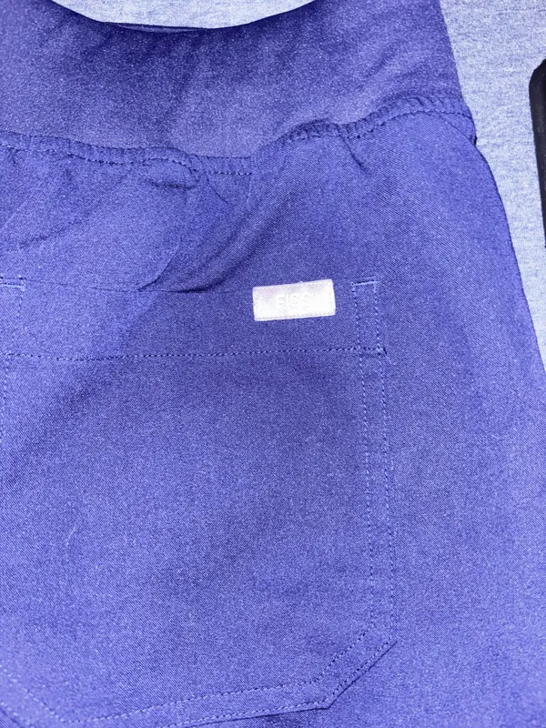 FIGS Straight Leg Scrub Pants | Medium Petite | Excellent Condition - Image 4