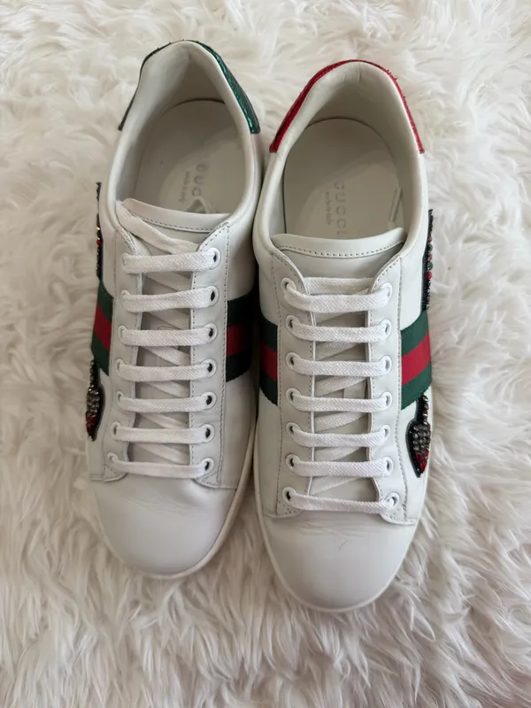 Gucci Ace Embroidered Arrow Sneakers - Image 7