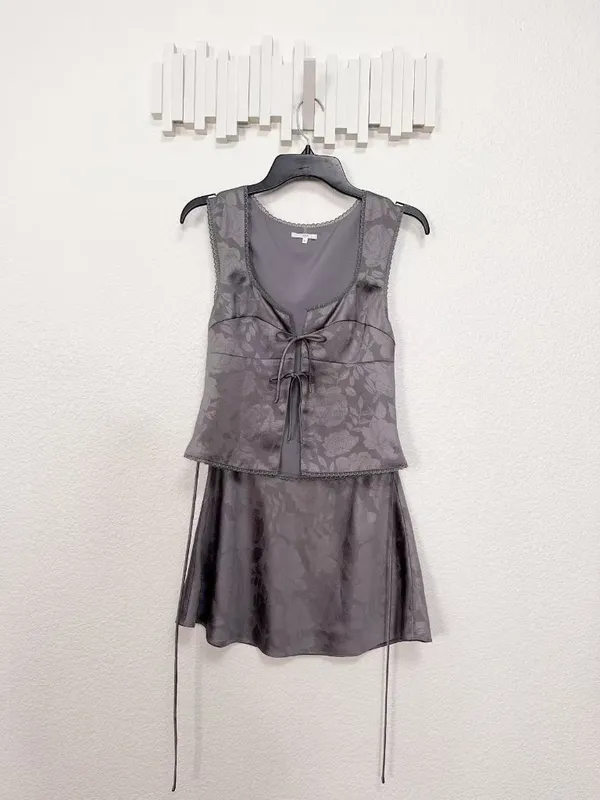 NIA Vineland Top & Oriana Skirt Y2K Summer Set Gunmetal Gray Size Small $166 - Image 2