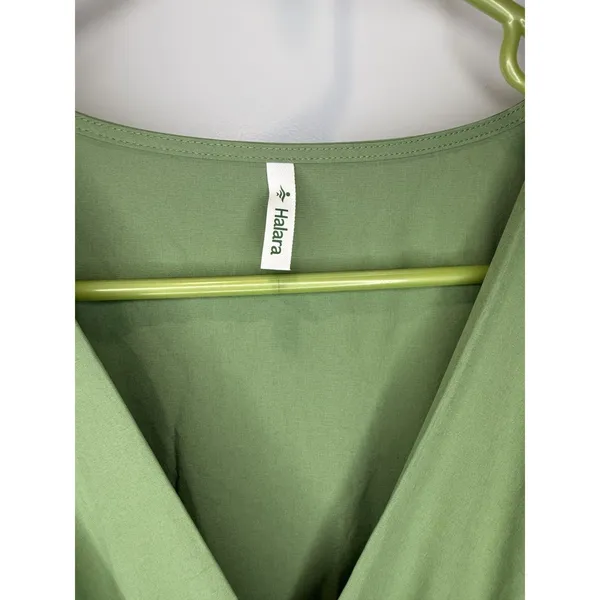 Halara Breezeful™ V-neck midi dress Green Wrap Style XL Travel Athletic Costal - Image 4