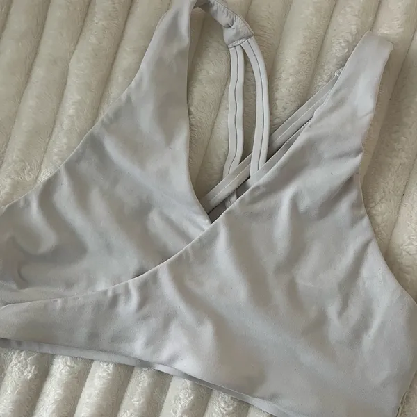 Fabletics Cross-Back Bralette - Image 2