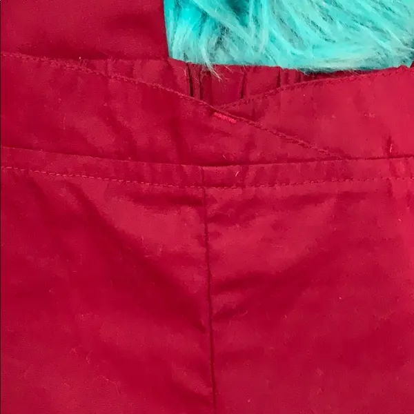 Butter-Soft NWOT burgundy pull on scrubs w/pockets - Image 3