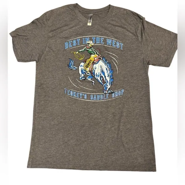 NWOT Teskey’s “Best In The West” Tee Brown Size M - Image 2